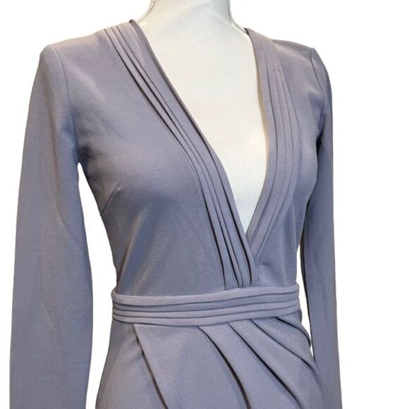 Tobi Ava Lilac Grey Bodycon Long Sleeved Split Hem Deep Plunge Dress Size Small - Picture 3 of 10